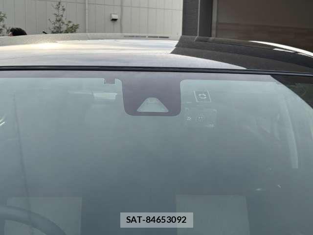 Toyota PASSO 2018-06 8209487-10