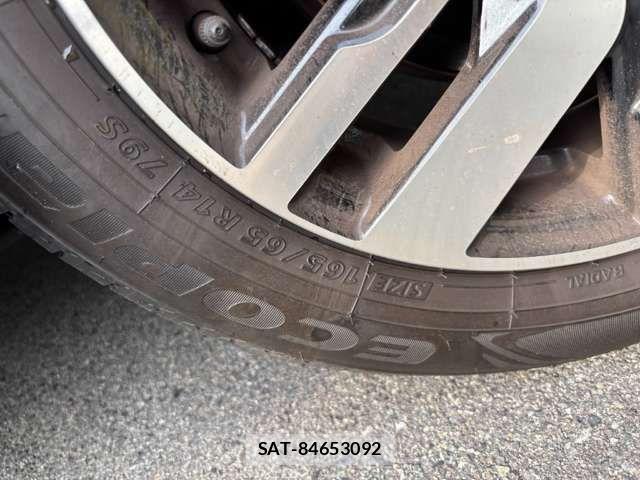 Toyota PASSO 2018-06 8209487-15