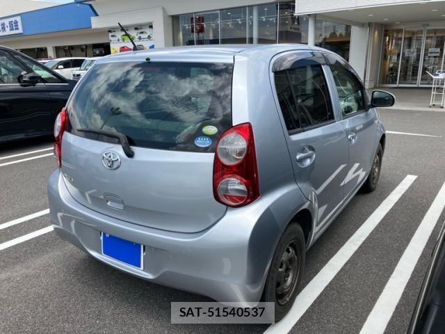 Toyota PASSO 2011-02 8231261-4