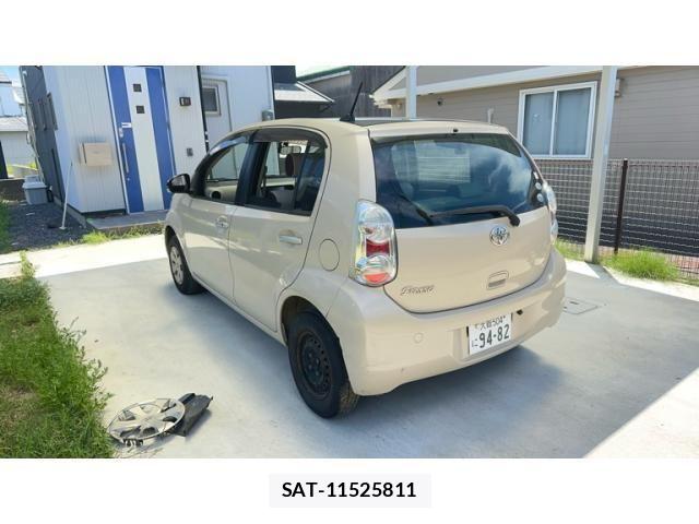 Toyota PASSO 2011-08 8231264-5