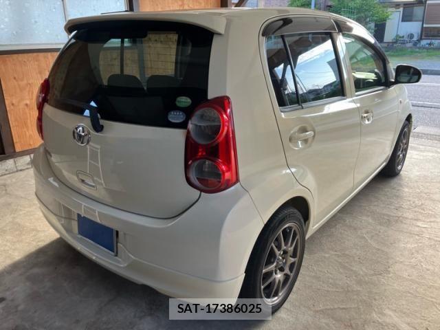 Toyota PASSO 2013-11 8231262-3