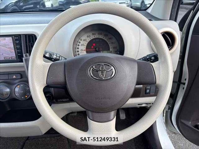 Toyota PASSO 2016-03 8231259-9