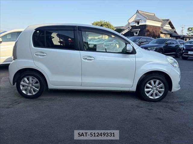 Toyota PASSO 2016-03 8231259-15