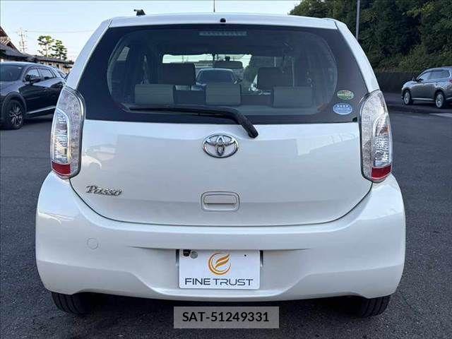 Toyota PASSO 2016-03 8231259-17