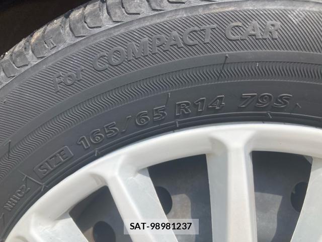 Toyota PASSO 2014-04 8231260-10