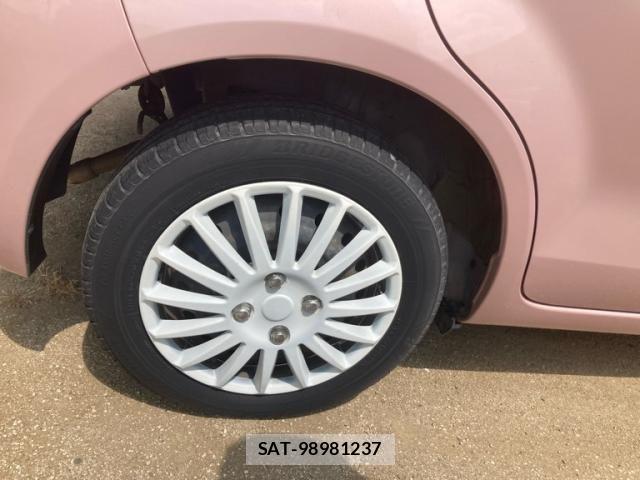 Toyota PASSO 2014-04 8231260-11