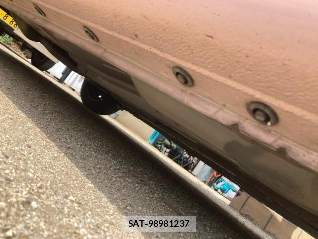 Toyota PASSO 2014-04 8231260-5