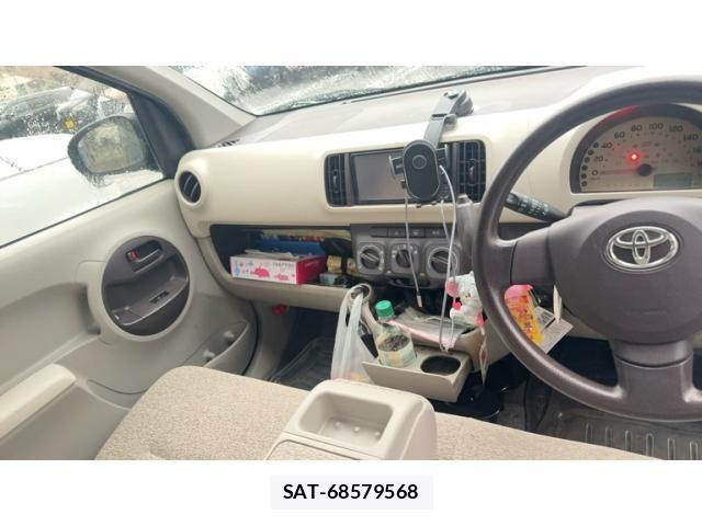 Toyota PASSO 2011-10 8246304-9