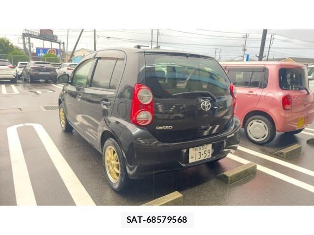 Toyota PASSO 2011-10 8246304-2