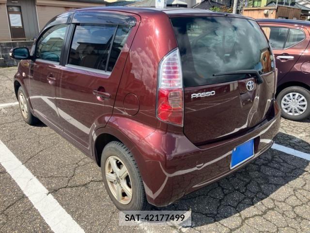 Toyota PASSO 2010-02 8246307-3