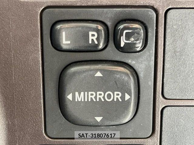 Toyota PASSO 2014-02 8246305-5