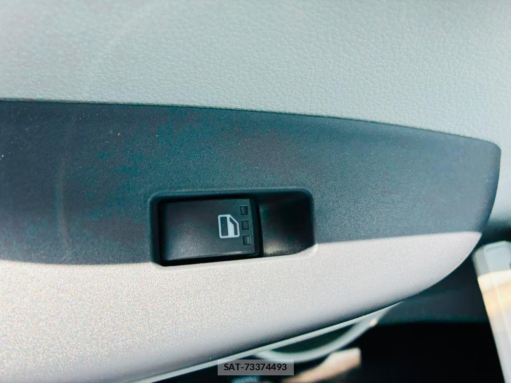 Toyota PASSO 2019-07 8144159-23