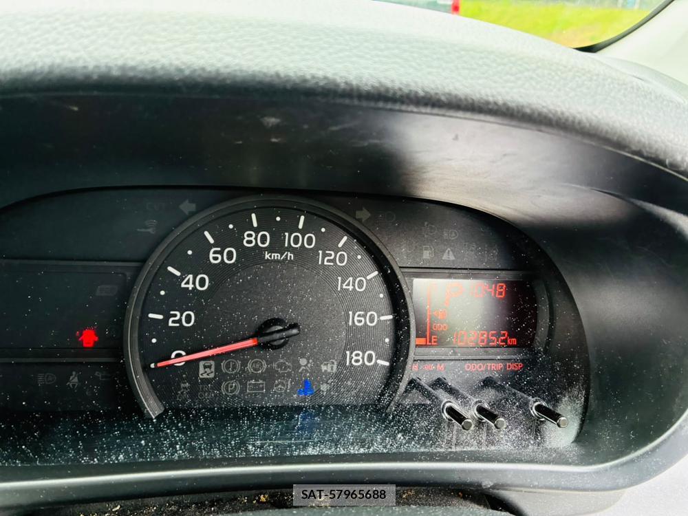 Toyota PASSO 2019-07 8225911-15