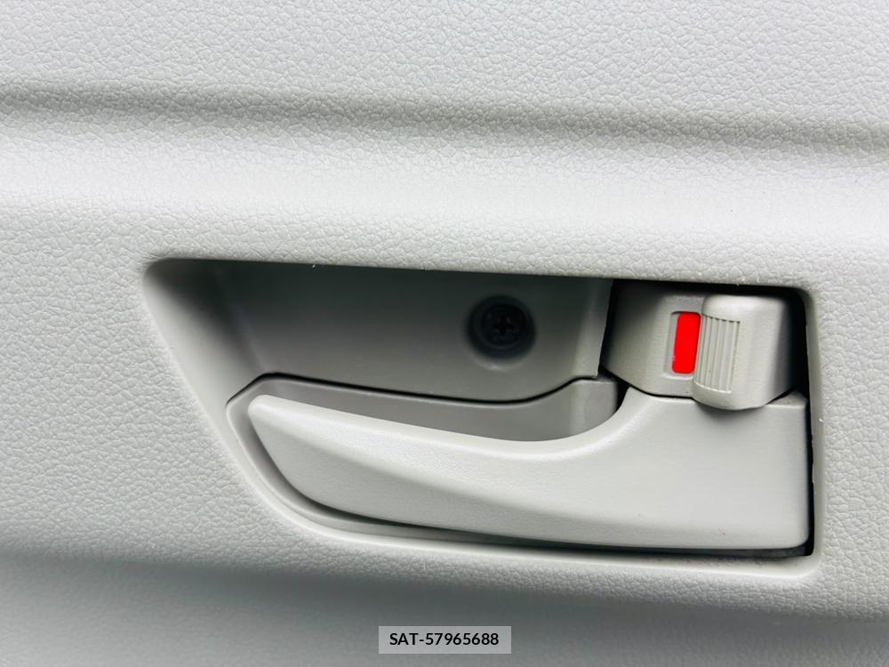 Toyota PASSO 2019-07 8225911-20