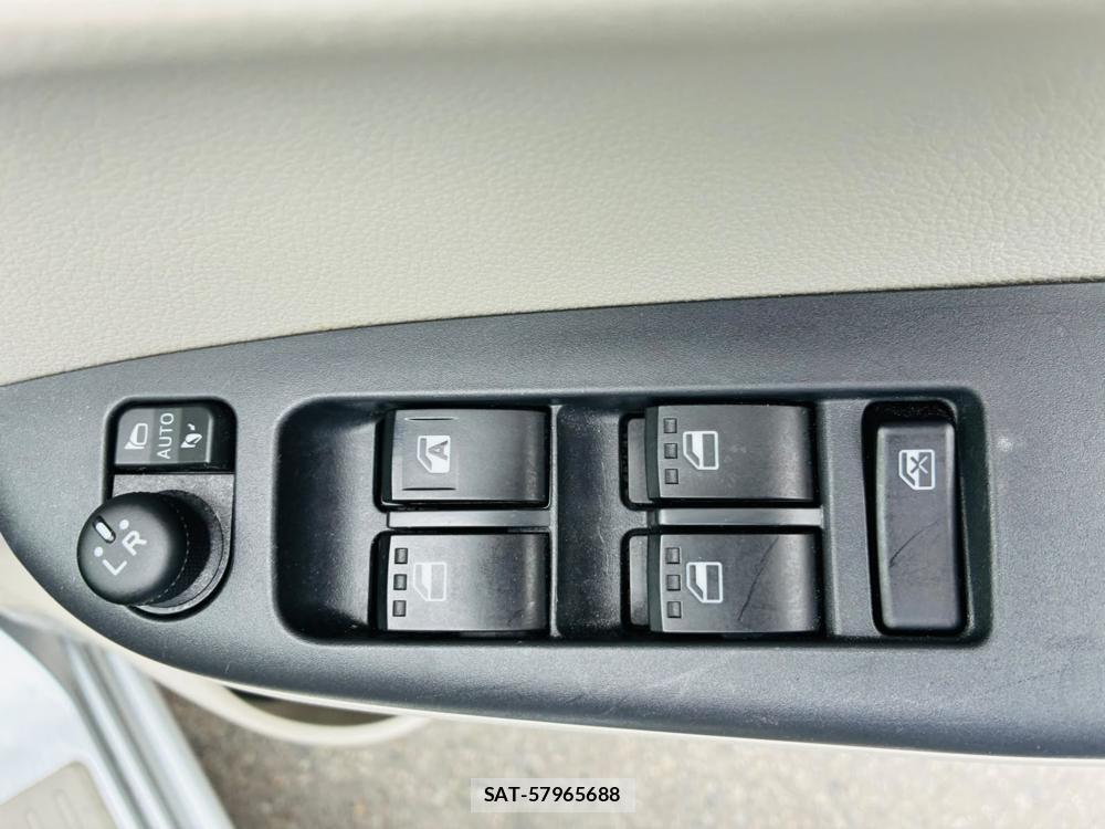 Toyota PASSO 2019-07 8225911-21