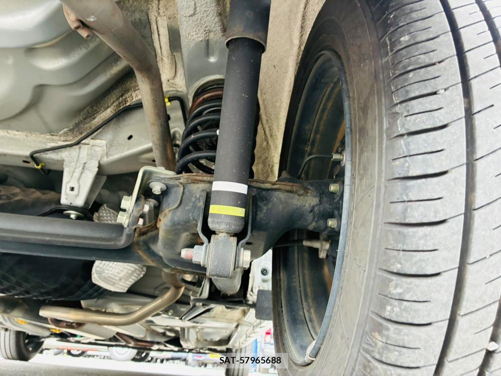 Toyota PASSO 2019-07 8225911-36
