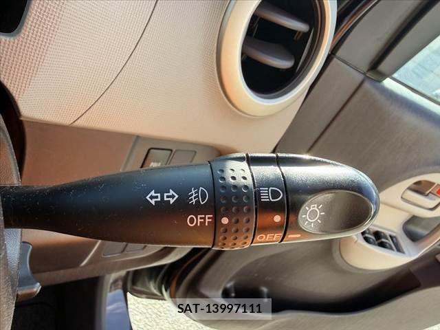Toyota PASSO 2010-07 8316330-6