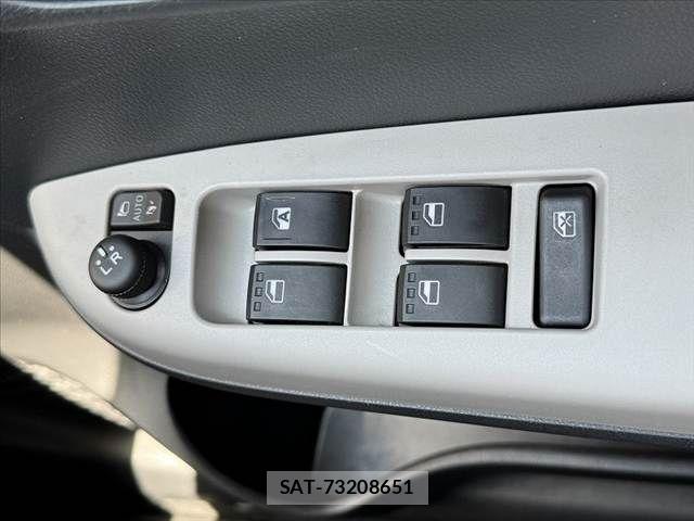 Toyota PASSO 2018-07 8316322-25