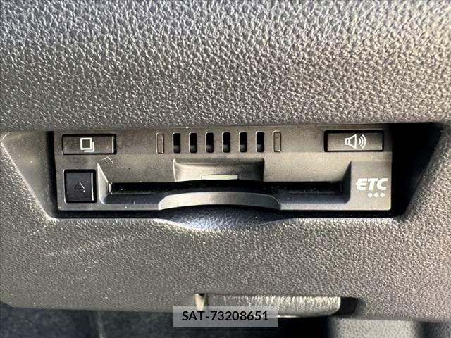 Toyota PASSO 2018-07 8316322-3