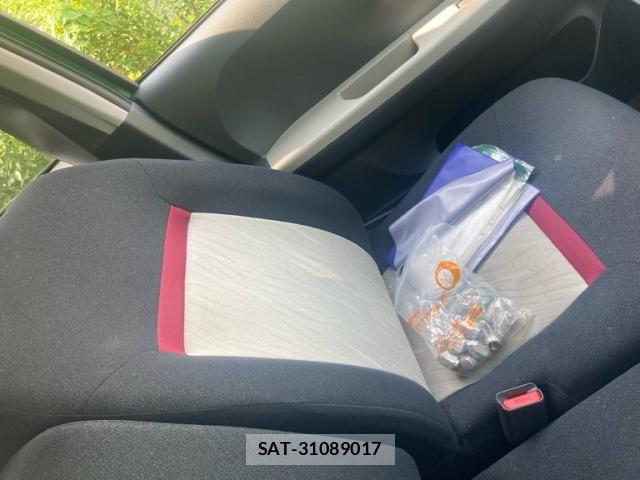 Toyota PASSO 2017-08 8316329-7