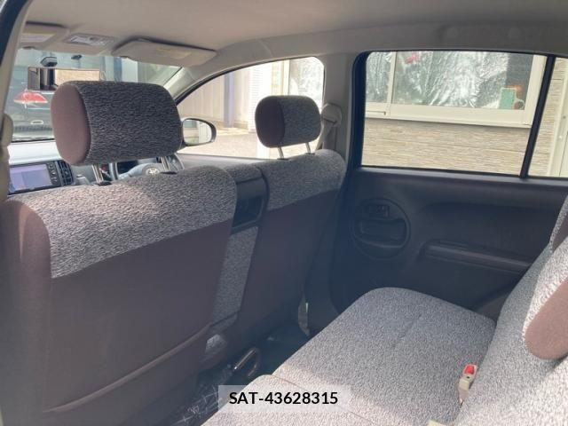 Toyota PASSO 2014-03 8316341-17