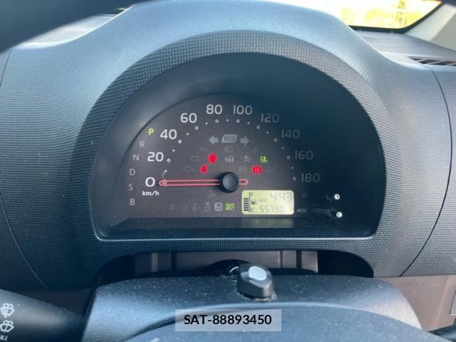 Toyota PASSO 2014-02 8316338-11