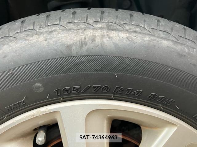 Toyota PASSO 2010-09 8337358-9