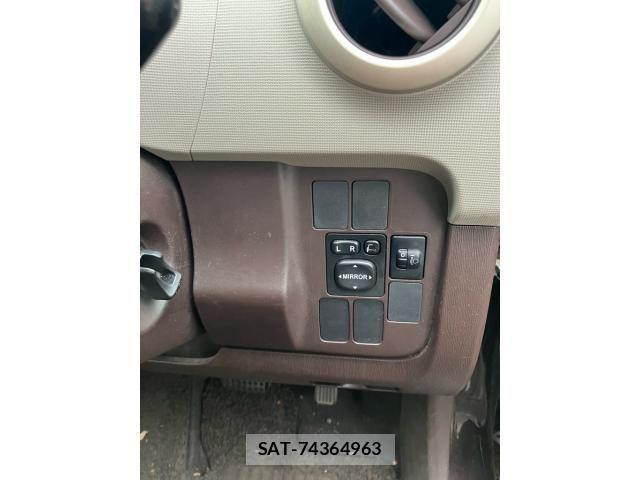 Toyota PASSO 2010-09 8337358-16