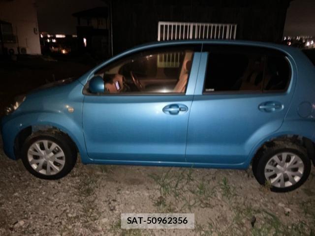 Toyota PASSO 2015-12 8337362-4