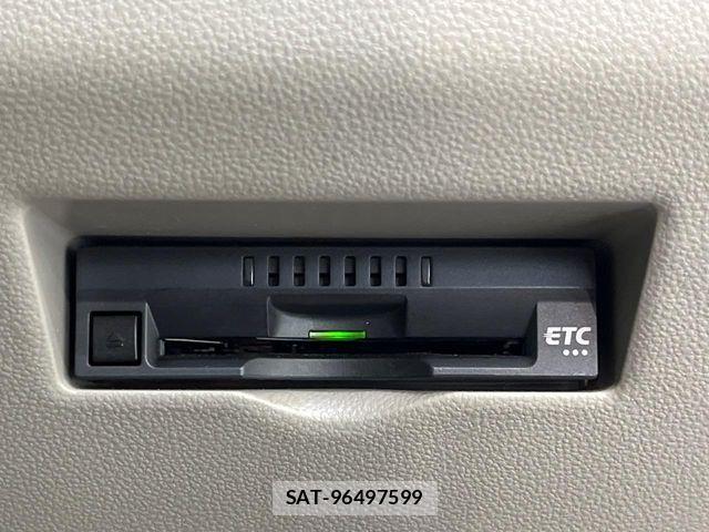 Toyota PASSO 2018-03 8337354-5