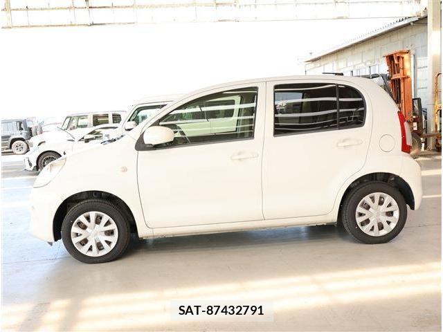 Toyota PASSO 2015-06 8337355-21