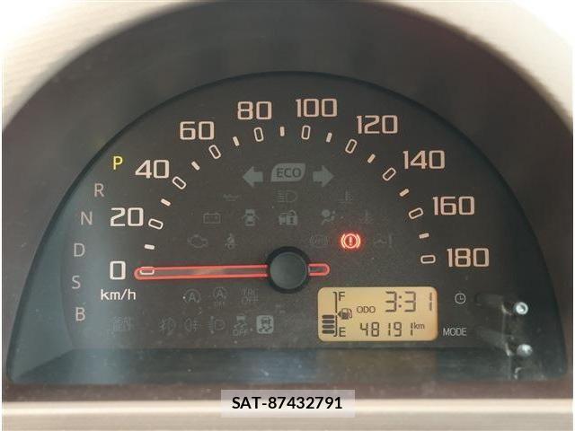 Toyota PASSO 2015-06 8337355-5