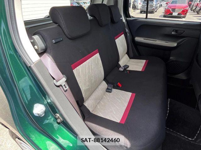Toyota PASSO 2016-08 8337352-9