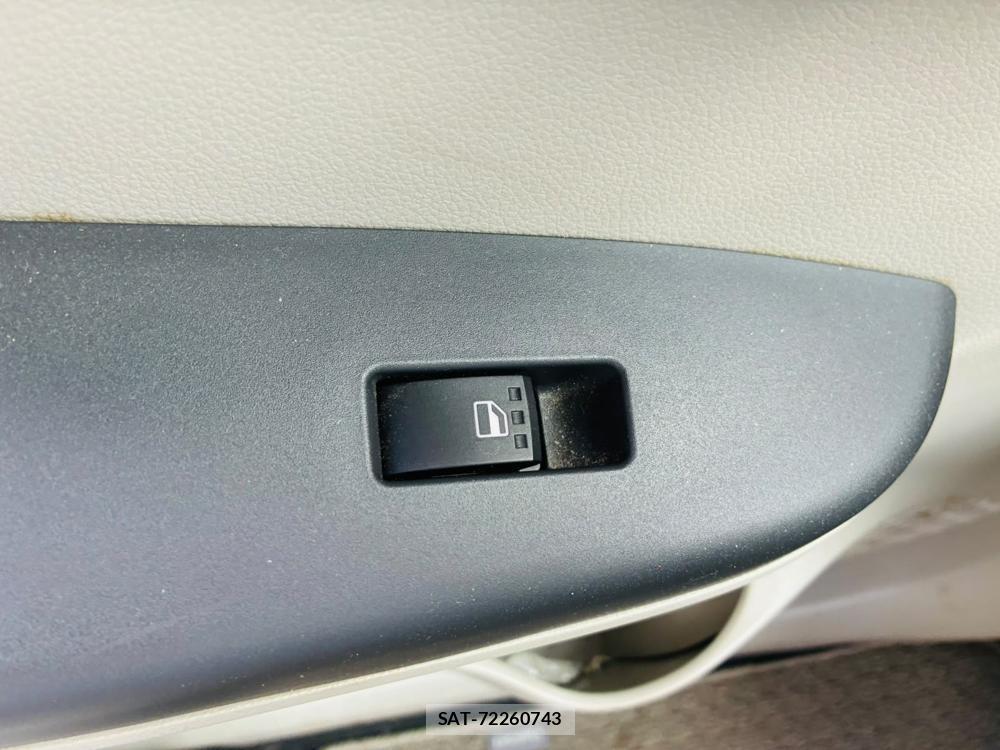 Toyota PASSO 2019-10 8240816-23