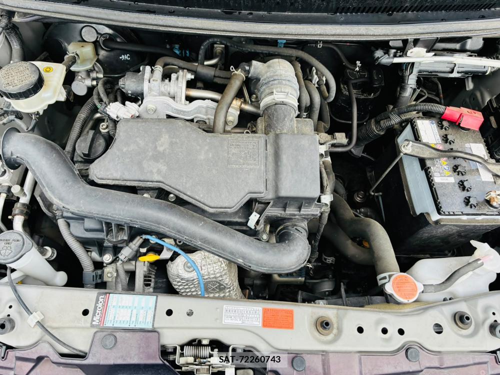 Toyota PASSO 2019-10 8240816-33