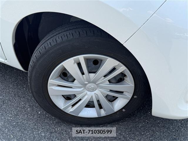 Toyota PASSO 2023-07 8355312-4
