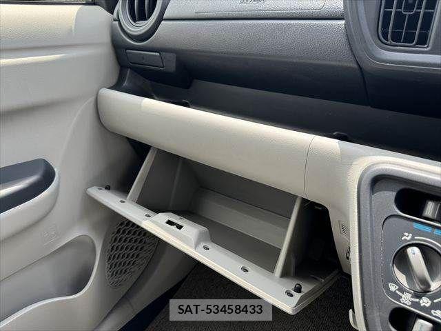 Toyota PASSO 2019-09 8355313-26