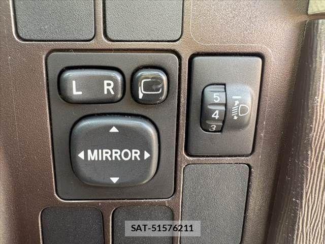 Toyota PASSO 2011-02 8355319-5