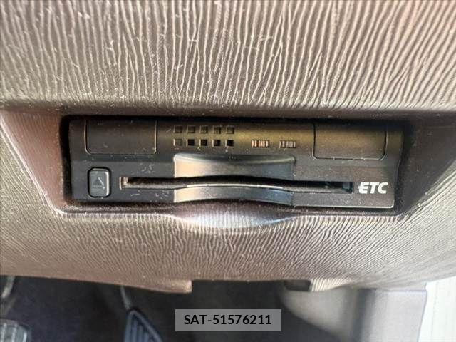 Toyota PASSO 2011-02 8355319-6