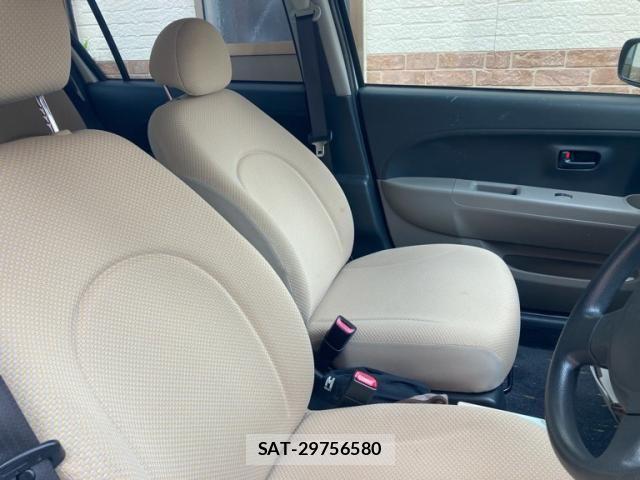 Toyota PASSO 2005-08 8368069-14