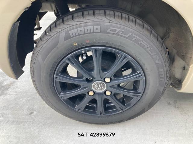 Toyota PASSO 2010-11 8368067-7