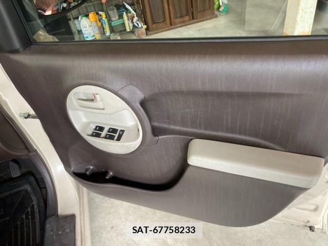 Toyota PASSO 2010-03 8368064-5