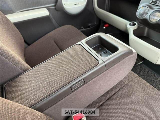 Toyota PASSO 2014-10 8368059-27