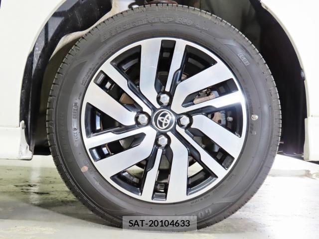 Toyota PASSO 2018-04 8368060-11
