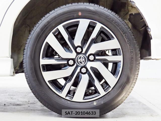Toyota PASSO 2018-04 8368060-14