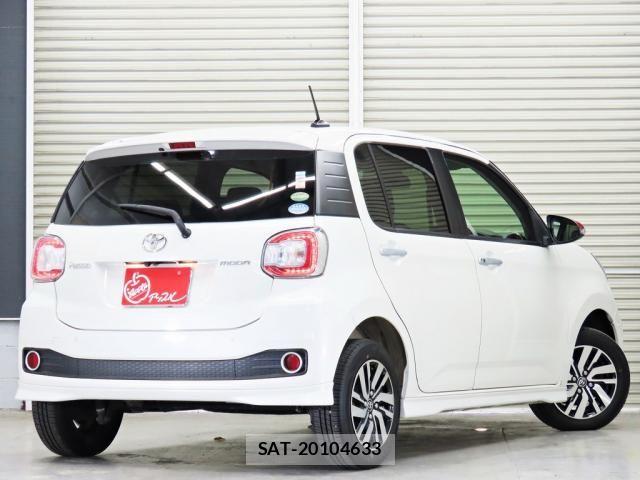 Toyota PASSO 2018-04 8368060-1
