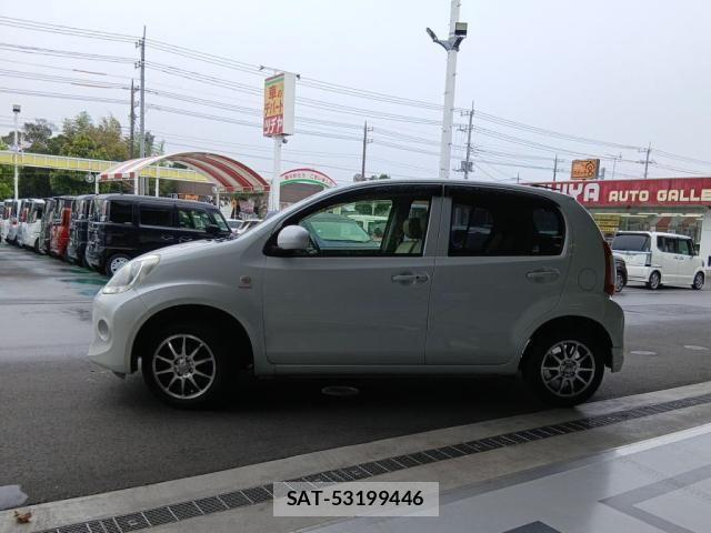 Toyota PASSO 2015-08 8372032-4