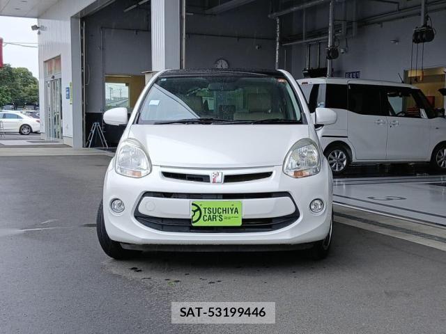 Toyota PASSO 2015-08 8372032-3