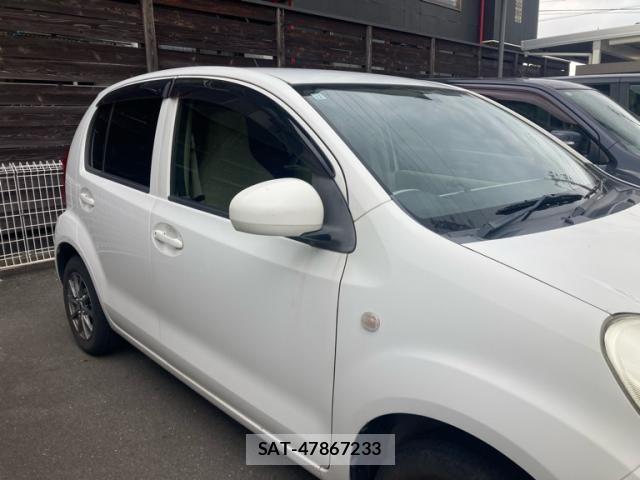 Toyota PASSO 2013-12 8372038-9