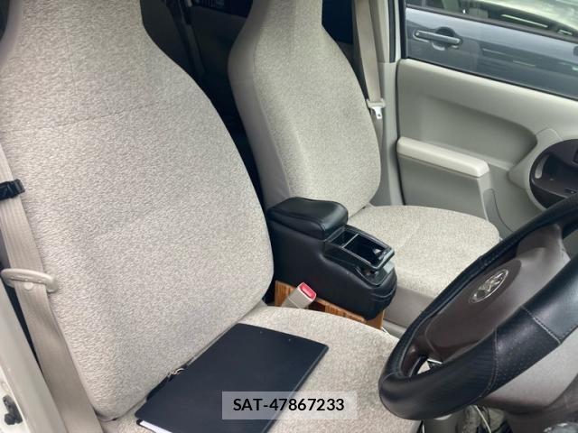 Toyota PASSO 2013-12 8372038-11
